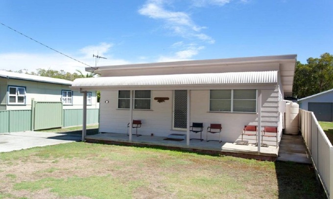 Harrington House | The Perfect Fisherman's House located easy close to Bay and Boat Launching