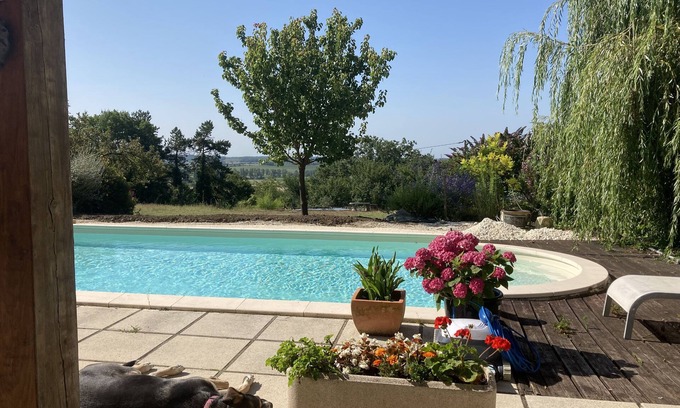 Cherval Apartment | The Perfect Getaway - Remarkable Gite in Cherval