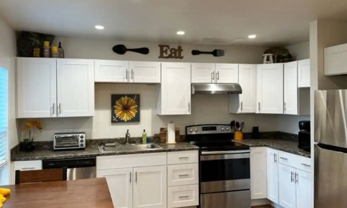 Florence Cottage | The perfect peaceful and cozy little house in a rural setting waiting for you!