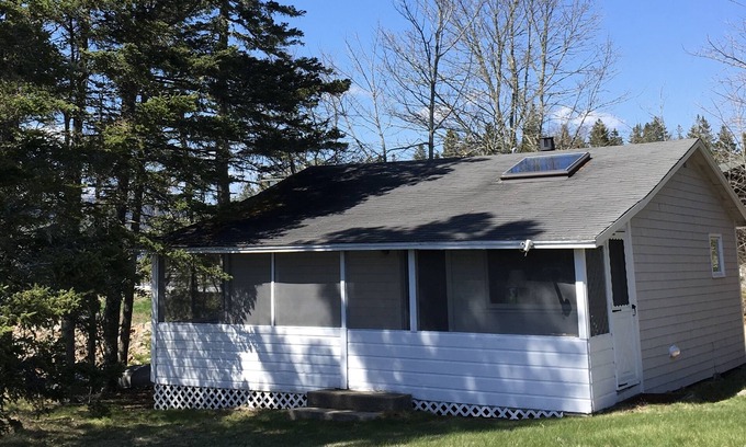 Bass Harbor Cottage | The Pine Cottage. Waterfront. Close to Acadia National Park. Quaint. Cozy.