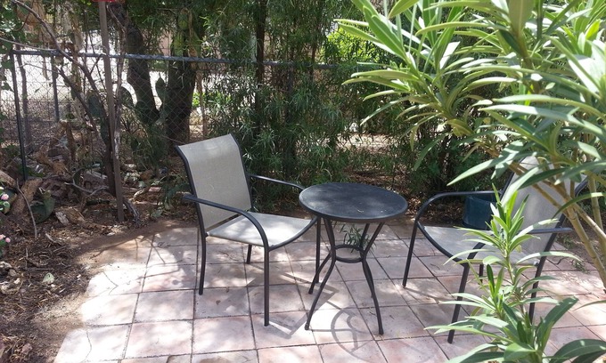 Jefferson Park Cottage | The Place on Waverly Adobe Guest House