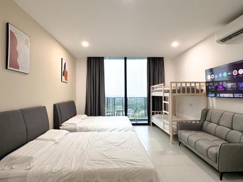 Taman Charming Apartment | The Podium-Studio-Free 1 Parking-6 Pax
