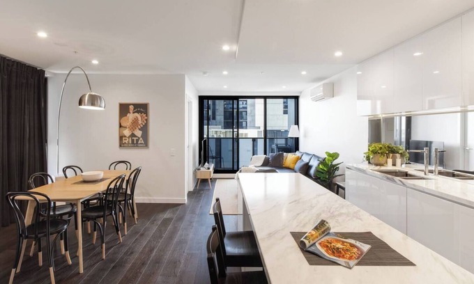 North Melbourne Apartment | The Principal Metro Chic Pad in North Melbourne