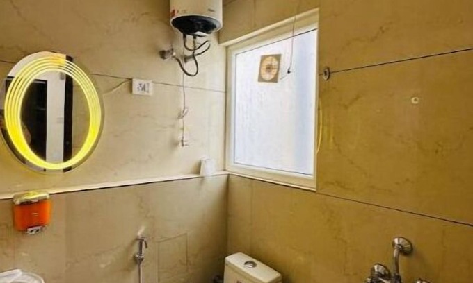 Delhi Cantonment Apartment | The Puzzle by Prahar Homes Apt 7