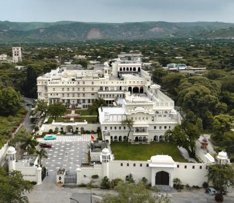 Amer Fort Road Hotel | The Raj Palace (Small Luxury Hotels of the World)