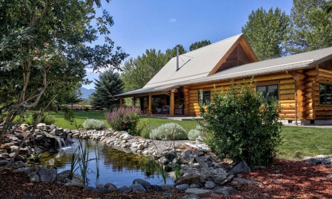 Livingston House | The Ranch at Elbow Creek - Paradise Valley/Yellowstone
