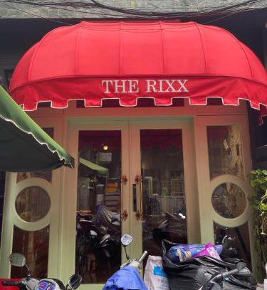 Downtown Ho Chi Minh City Hotel | The Rixx homestay next to Ben Thanh Market