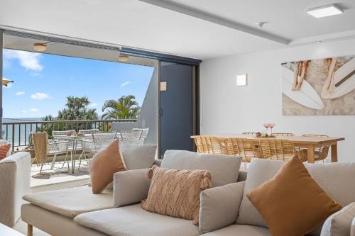 Currumbin Apartment | The Rocks Resort Unit 2C