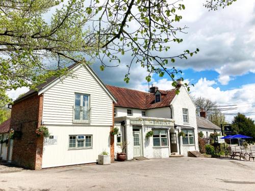 Upper Dicker Hotel | The Roebuck Inn