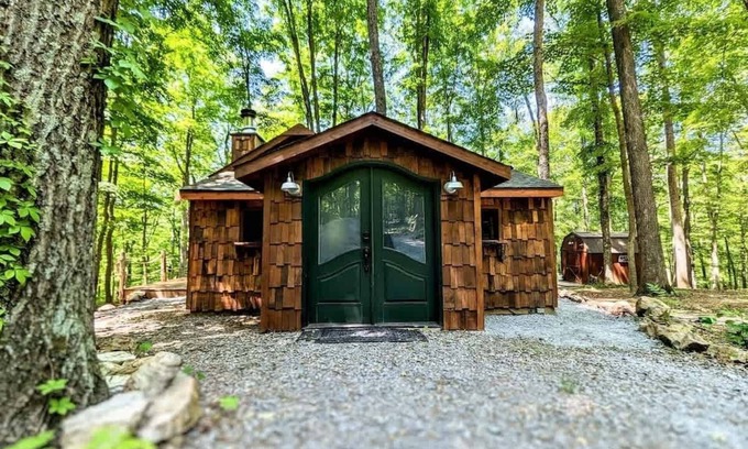 Great Cacapon Cabin | The Sanctuary Summary