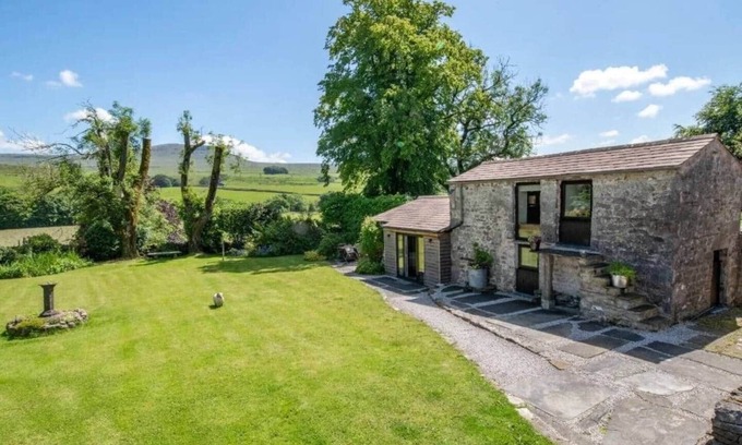 Horton in Ribblesdale House | The Shippon at The Rowe House
