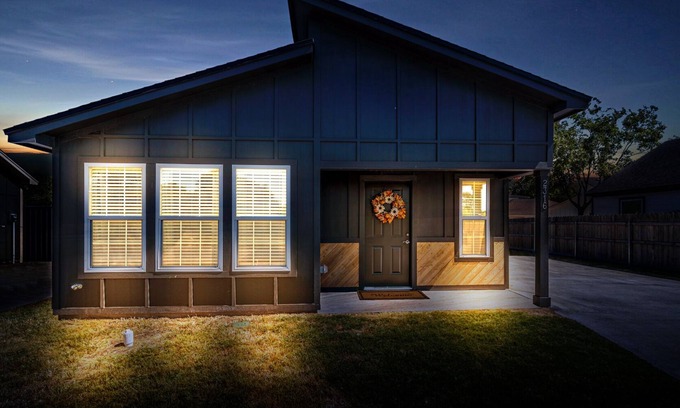 Waco House | The Silo Sweetheart- Just minutes from Downtown!