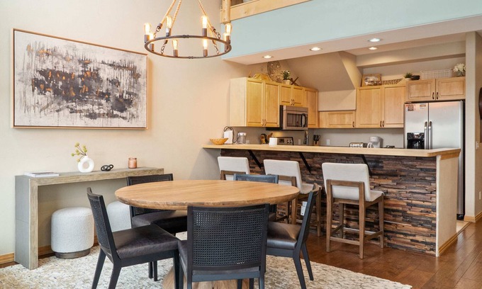 Warrior's Mark Condo | The Spacious Corral - Steps to Lifts and Main St!