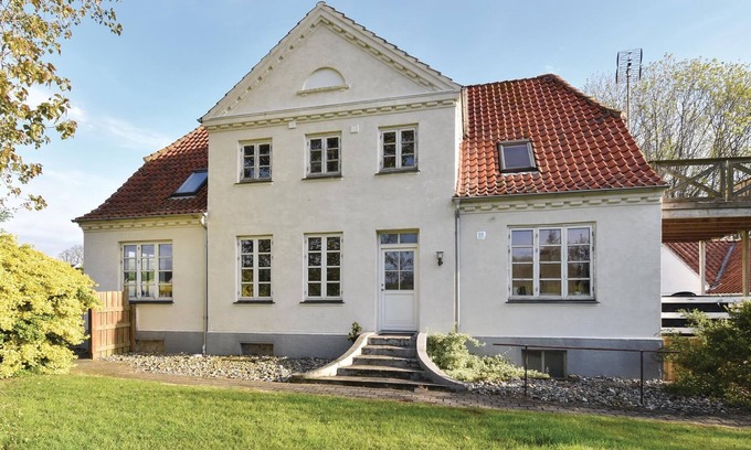 Bago House | The spacious cottage on Baagø is very well equipped.