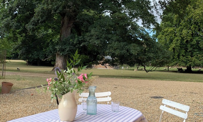 Woolage Green Cottage | The Stable was renovated in 2020 to enhance your stay in the Canterbury area.