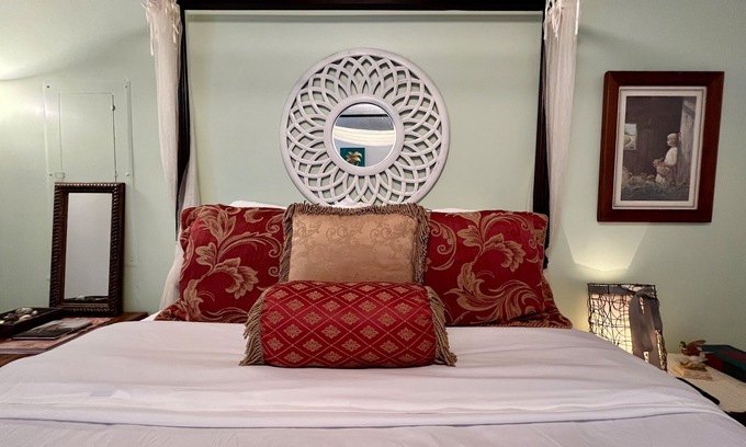 Joelton House | The Starlight Retreat - 2bd/1ba w/Huge Yard