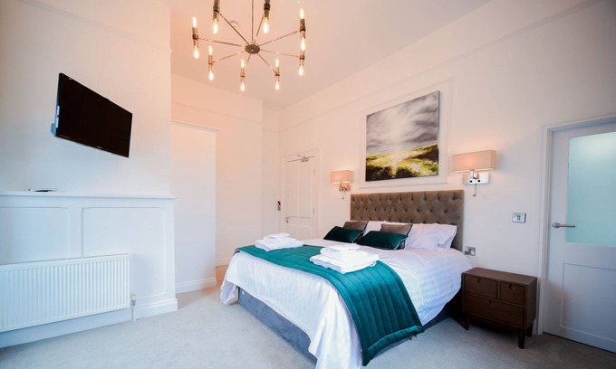 Bray Hotel | The Strand Hotel, the former residence of Oscar Wilde