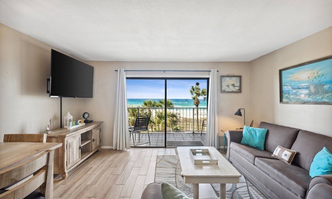 Panama City Beach Condo | The Summit 307 | 1 Bed, 1.5 Bath