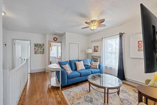 Tarpon Springs Apartment | The Tarpon Loft Chic 1BR in Historic Downtown