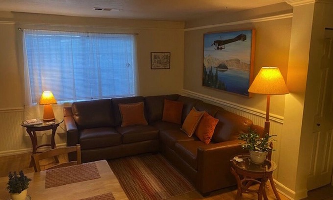 Ashland Cottage | The Terra Cottage Inn - Ashland, Oregon