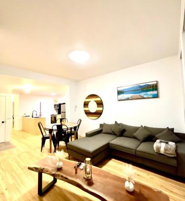 La Cite-Limoilou Apartment | The Urban Nest