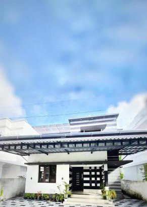 North Paravur Villa | The Veedu Entire Villa 3BHK-Kitchen "only for family"