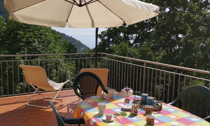 Maratea Villa | The villa of colors surrounded by greenery 500m from the historic center of Maratea