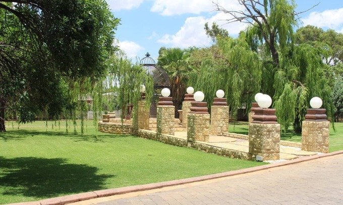 Klerksdorp House | The Willow Tree Guest House