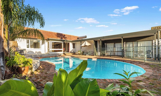 Tauranga House | The Zen Hideout - Tauranga South Holiday Home