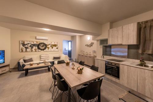 Kos Town Apartment | Theo and MS Luxurious Apartments