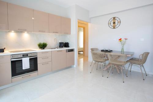 Yenion Apartment | Theros Apartment 2