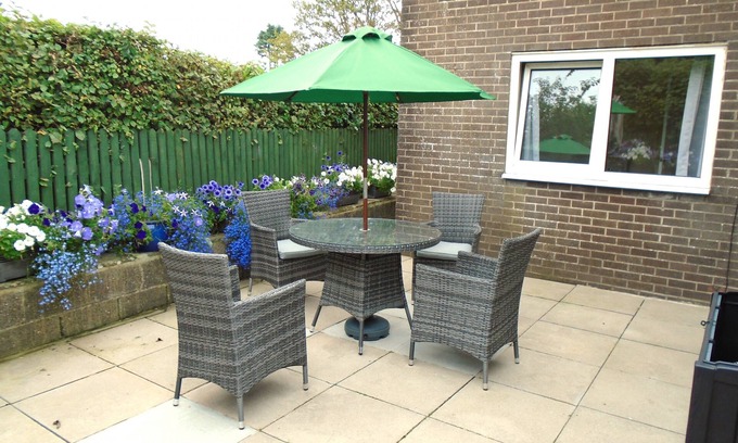 Pendine House | This immaculately presented bungalow makes the perfect holiday home couples or small families