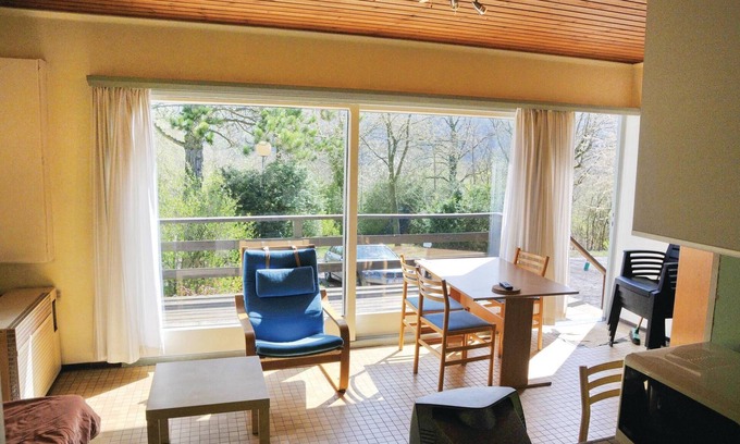 Waulsort House | This practically furnished vacation home guarantees a pleasant vacation in the Ardennes.