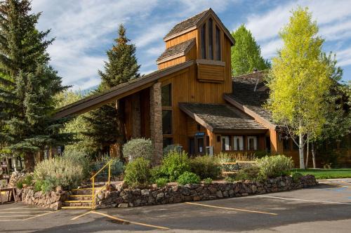 Gunnison Hotel | Thousand Trails Blue Mesa Recreational Ranch