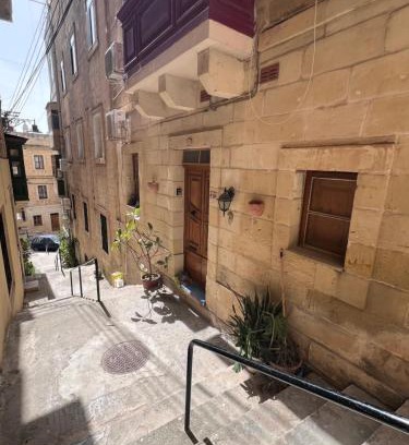 Birgu Apartment | Three Apartment