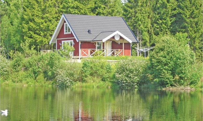 Langaryd House | Three-Bedroom Holiday Home in Langaryd