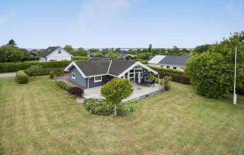 Næs House | Three-Bedroom Holiday Home In Assens