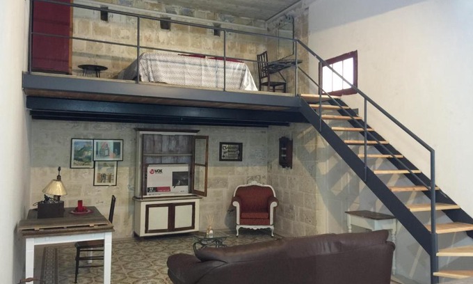 Senglea Apartment | Three Cities Suite & Loft