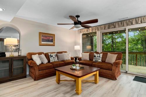 Chestnut Springs House | Three Ridges 05 With Wintergreen Advantage