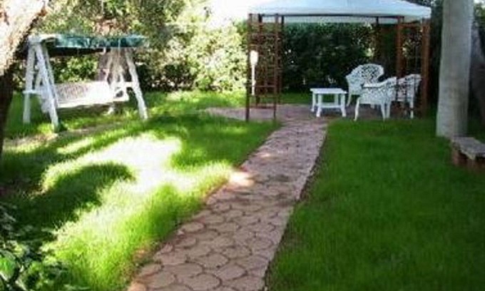 Chiesiola Apartment | Three-room apartment in residence with garden