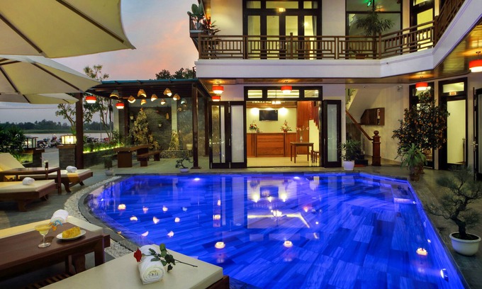 Hoi An Hotel | Threeway Riverside Villa