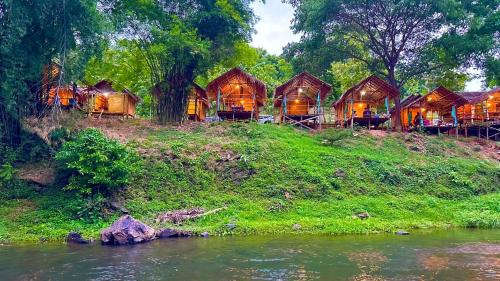 Suan Phueng Resort | Tid-jai Homestay at Suan Phueng