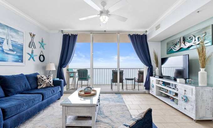 El Centro Beach Condo | Tidewater 1012 - Beachfront, Pools, Indoor Pool, Hot Tub, West End, Free Golf