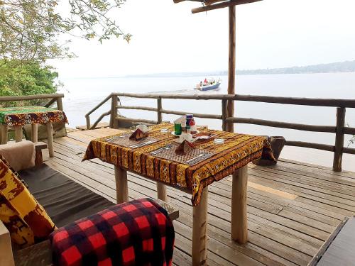 Entebbe Cabin | Tilapia Lodge