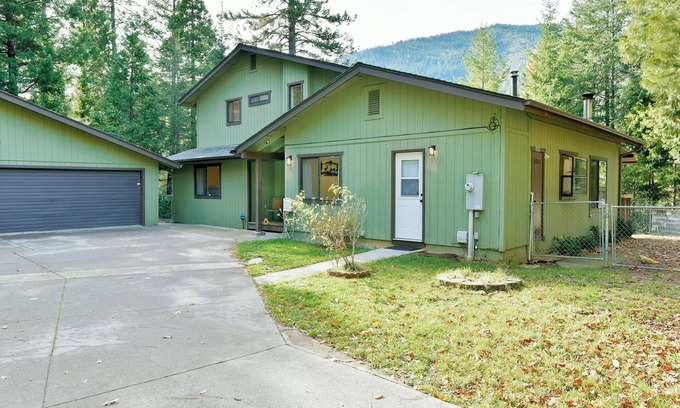 Dunsmuir House | Timber Height's, Classy home in the pines.