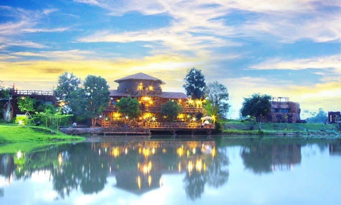 Tha Khoei Hotel | Timberland and Fruit Resort