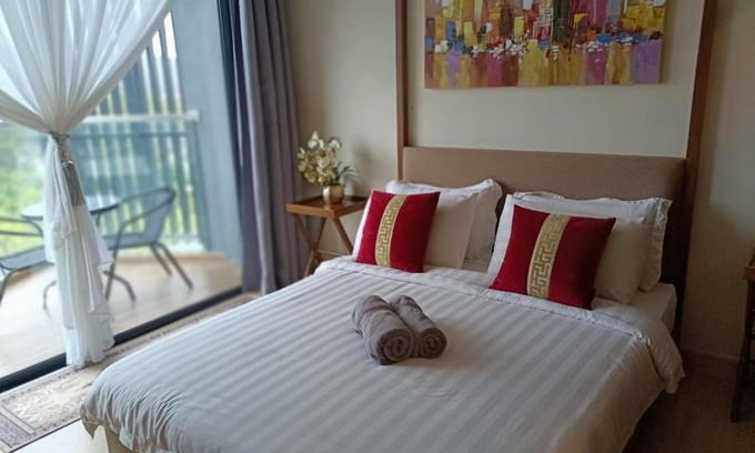 Kuantan Apartment | Timurbay Seafront Residence By Ozzy Azizi