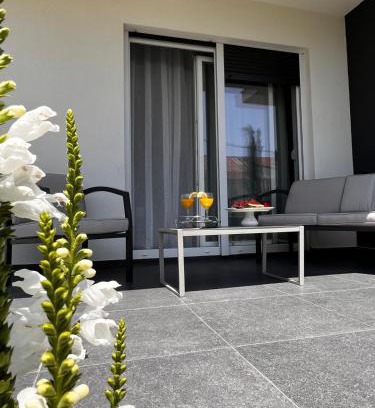 Kastel Gomilica Apartment | Tina Little Paradise