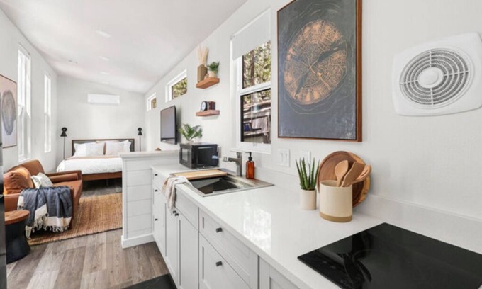 Dunsmuir Cabin | Tiny Home - (Birch)