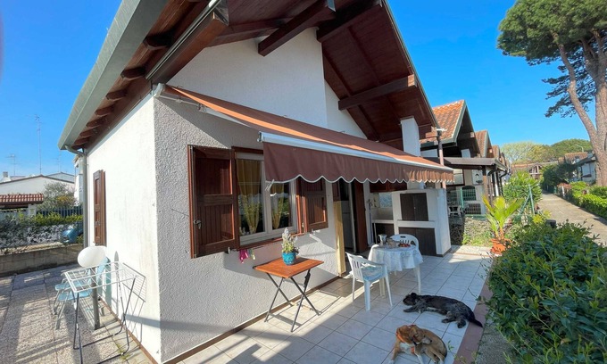 Lido di Volano House | Tiny- House by the sea. Pet friendly!
